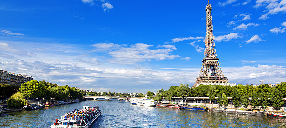 Dinner Cruise on the Paris Yacht